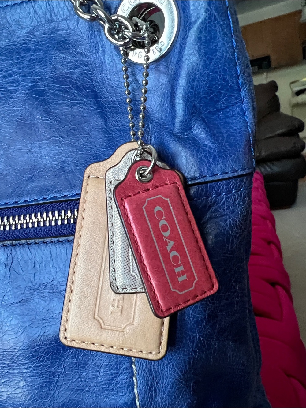 Coach Distressed Leather Poppy Bag - Picture 4 of 15